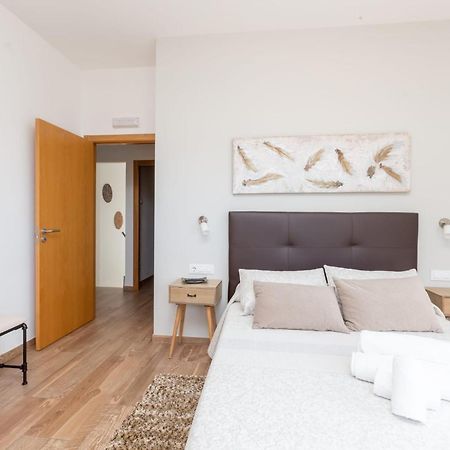 Villa Alma Poio Bagian luar foto
